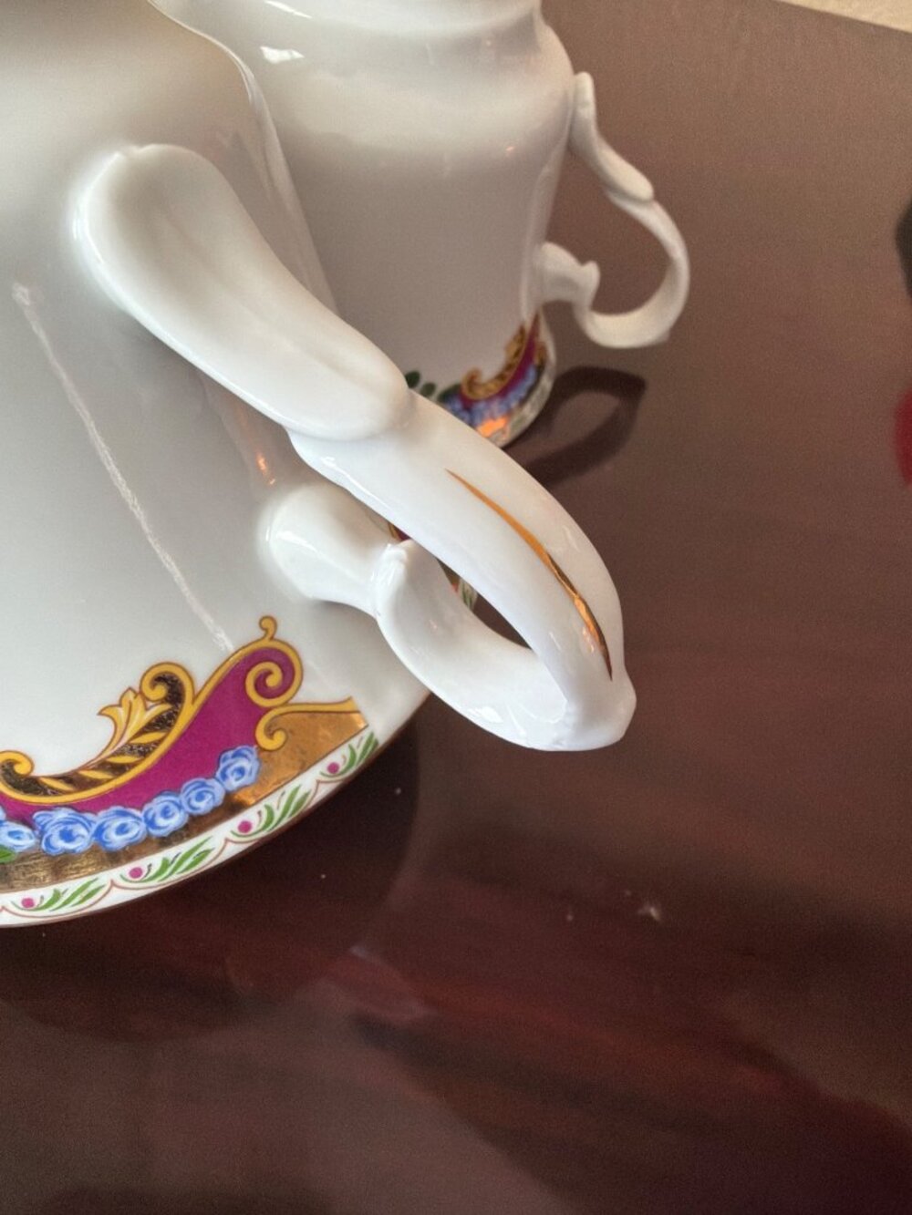 Set of 2 Vintage T. Limoges Teacup and Saucer Floral Gold Décoré à Main - Picture 8 of 13